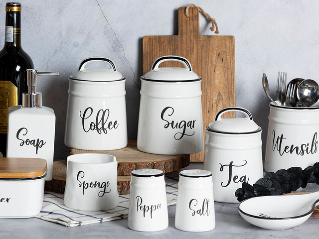 Ustensiles de cuisine créatifs en sérigraphie
