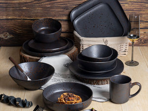 Ensemble de vaisselle en grès coloré en porcelaine, assiettes en céramique pour fête