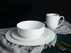 Service de table élégant en porcelaine pour la maison