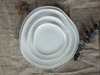 Ensembles de dîner empilables modernistes en porcelaine blanche